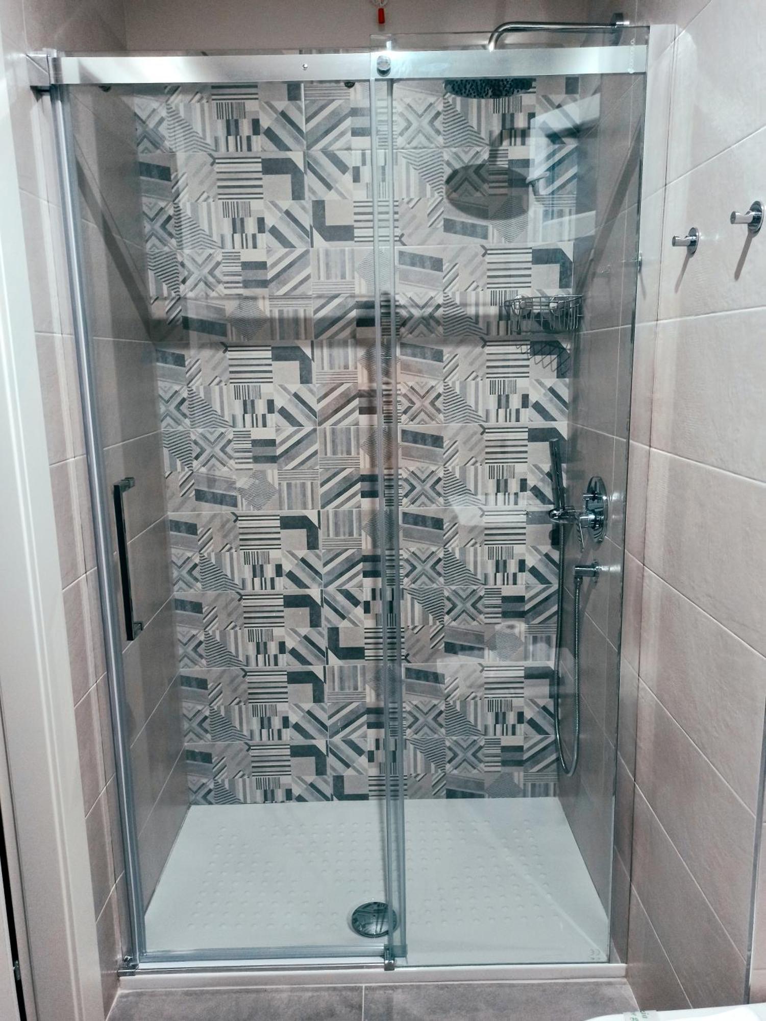 Double Room with Private Bathroom,1611263566:JPEG